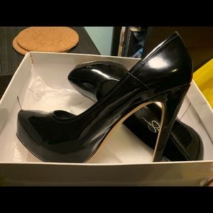 Size 9 patent leather pumps by Jessica Simpson